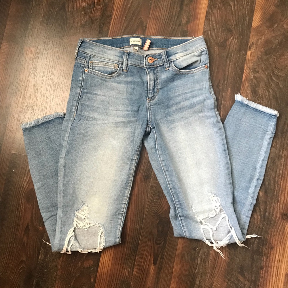 Sneak peak jeans size 7
